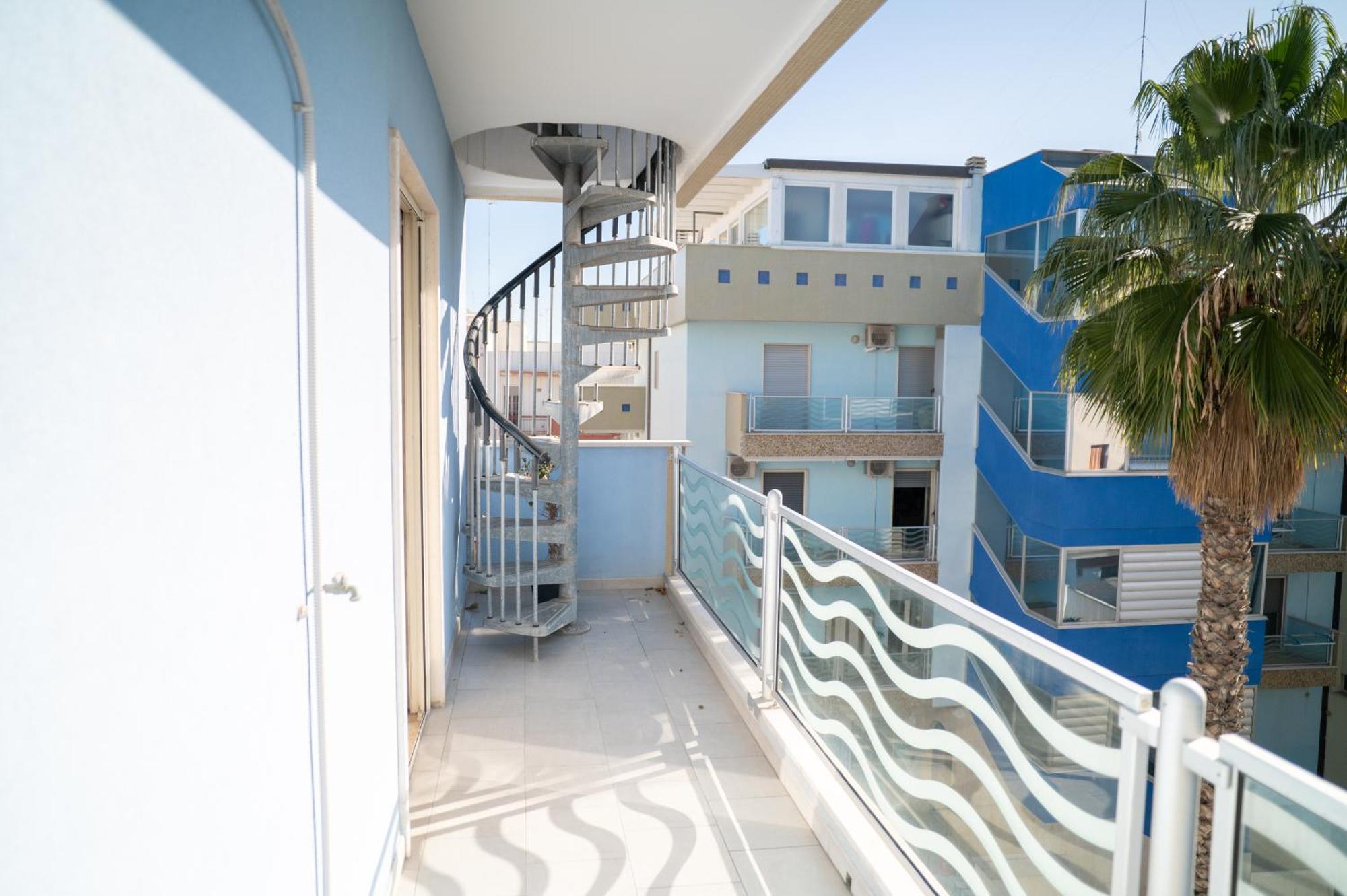 Milu'Seaview Ampia Casa Vista Mare Apartment Giovinazzo Exterior photo
